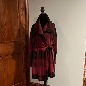 White House Black Market Burgundy and Black Plaid Sweater Coat